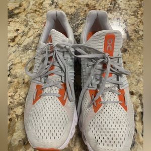 Mens On Running Cloud Swift